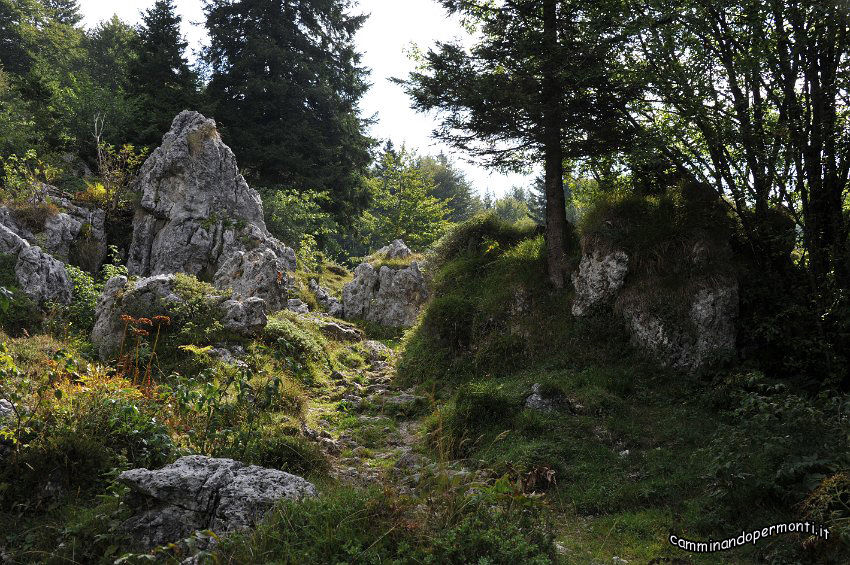 054 Periplo e vetta Monte Alben la Croce.JPG